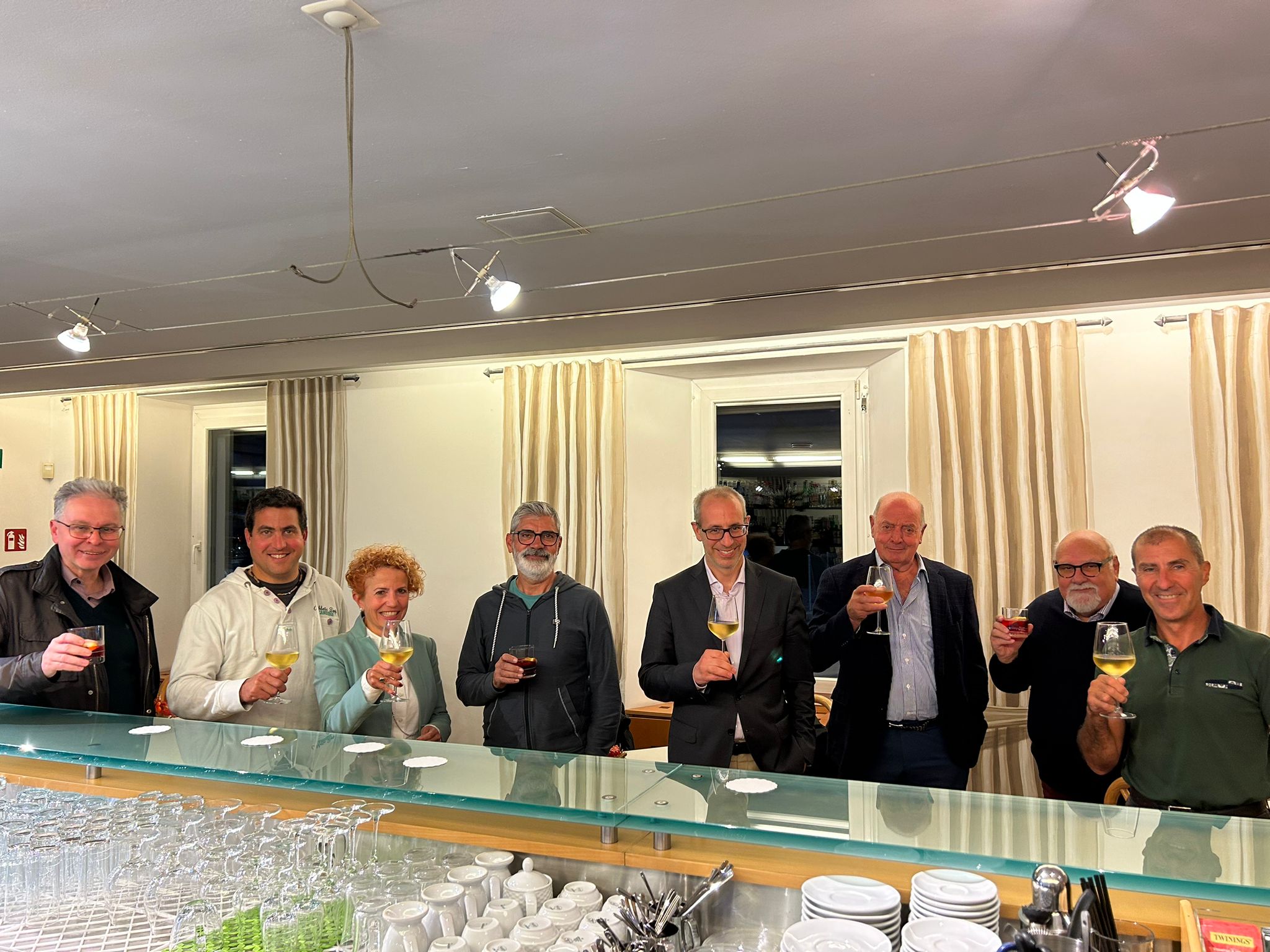 PHOTO-2025-10-16-09-13-53